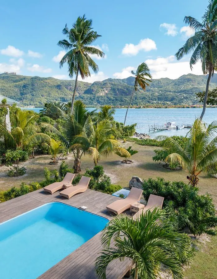 Surf Tropical Villa Seascape 塞尔夫岛